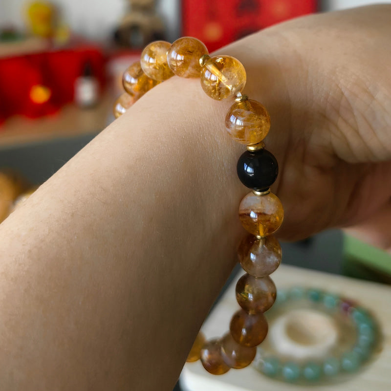 Earth Element Zodiac Bracelet · 五行土元素手串